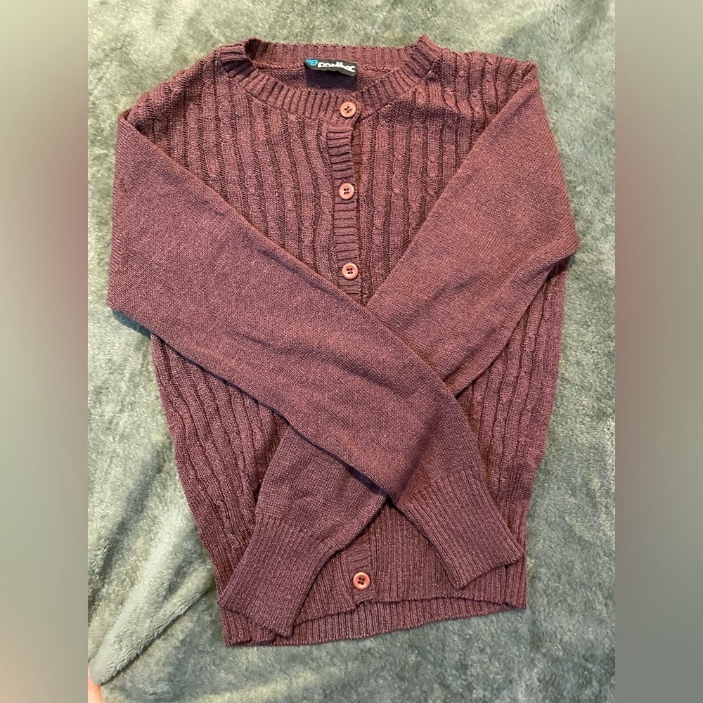 brown sweater